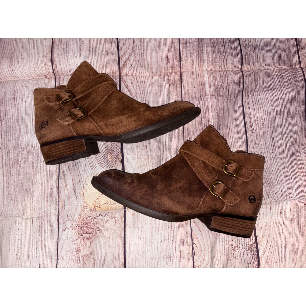 Born Ozark Suede Ankle Booties Rust Tobacco Brown Buckle Boots F71926 Women 8.5M